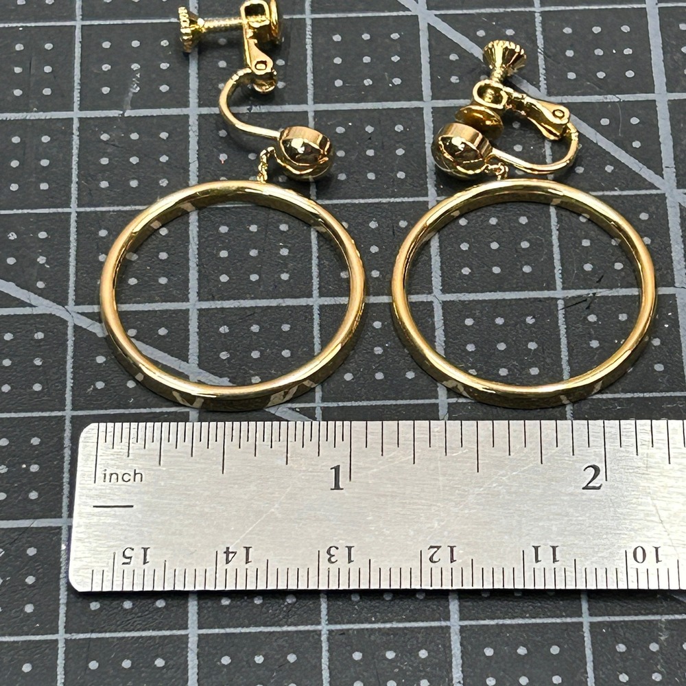 Napier Gold Tone Round Drop Hoop Screw Back Clip On Earrings Never Worn - Picture 2 of 6